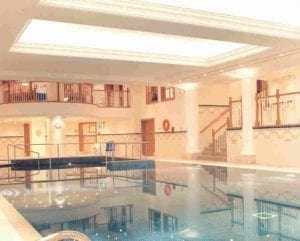 Poolside Fluted Columns, Lighting Troughs and Curved Cornice at the Marriott Hotel, Leeds by Ossett Mouldings