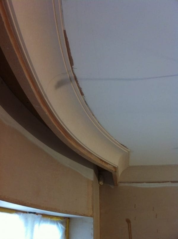 108 Cheshire Cornice Cove Style on a Curve Pellet